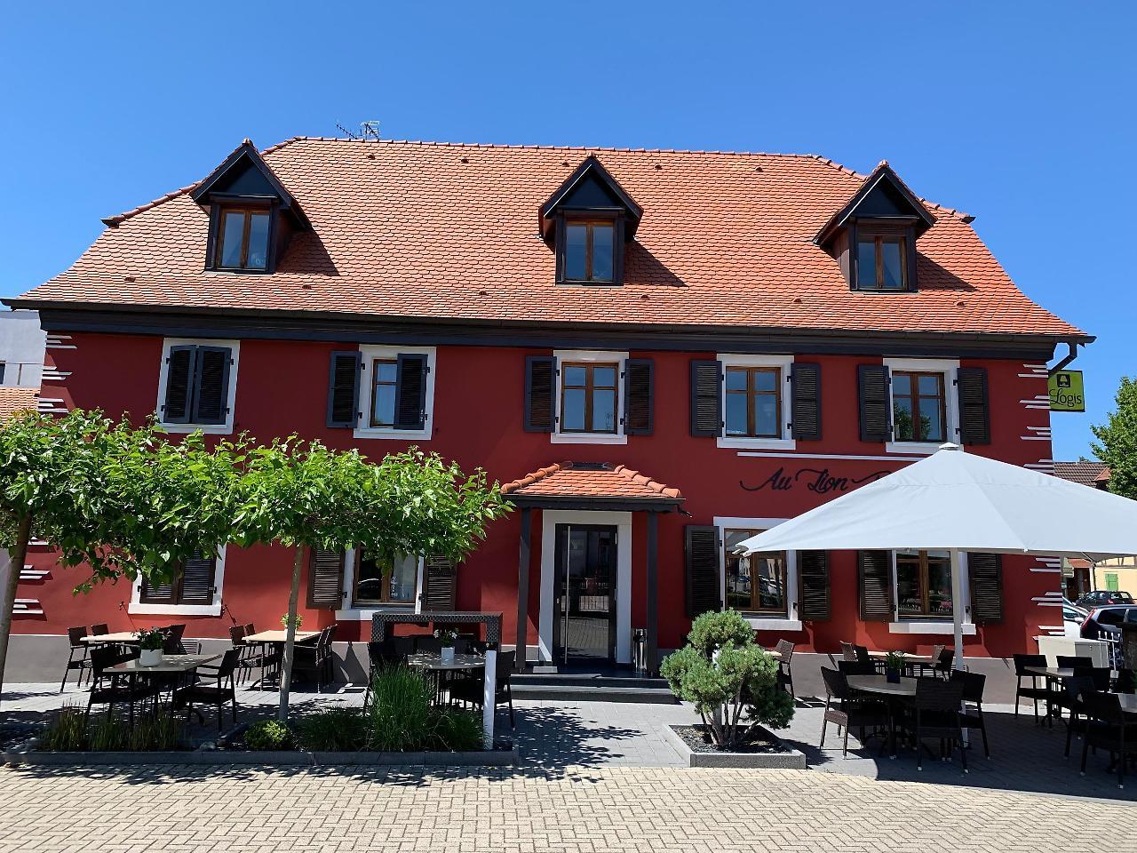 Logis Hotel Restaurant Au Lion Rouge Бартенхейм Экстерьер фото