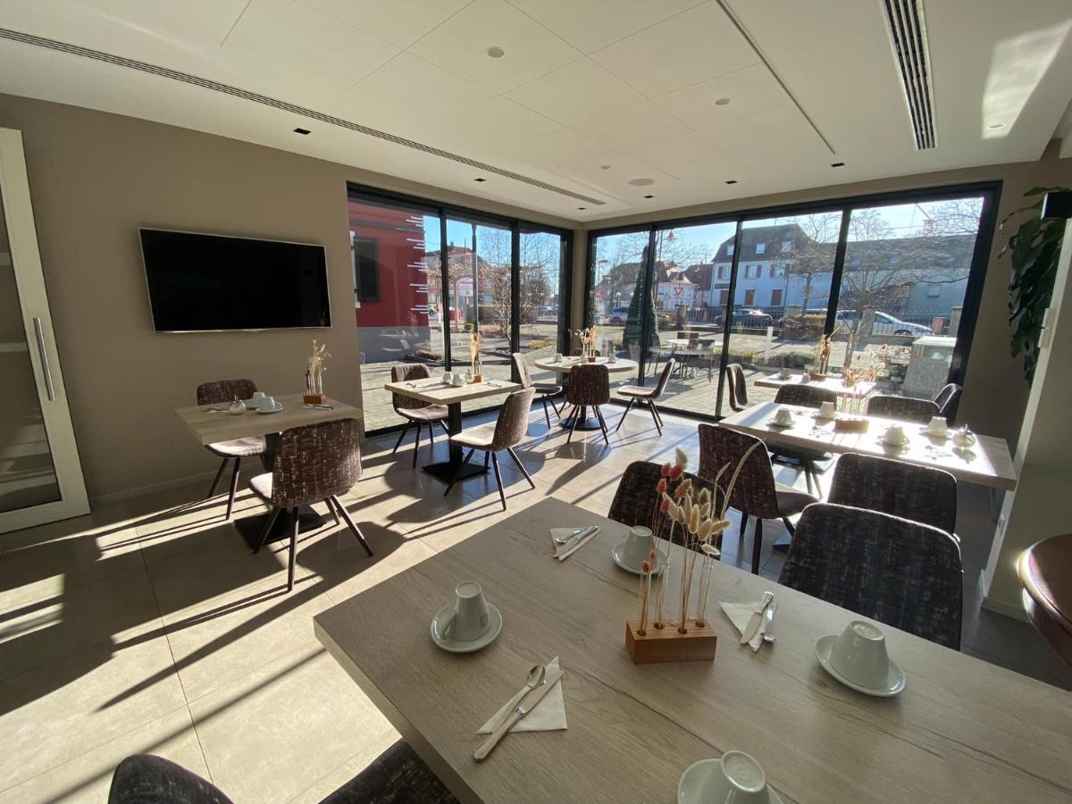 Logis Hotel Restaurant Au Lion Rouge Бартенхейм Экстерьер фото