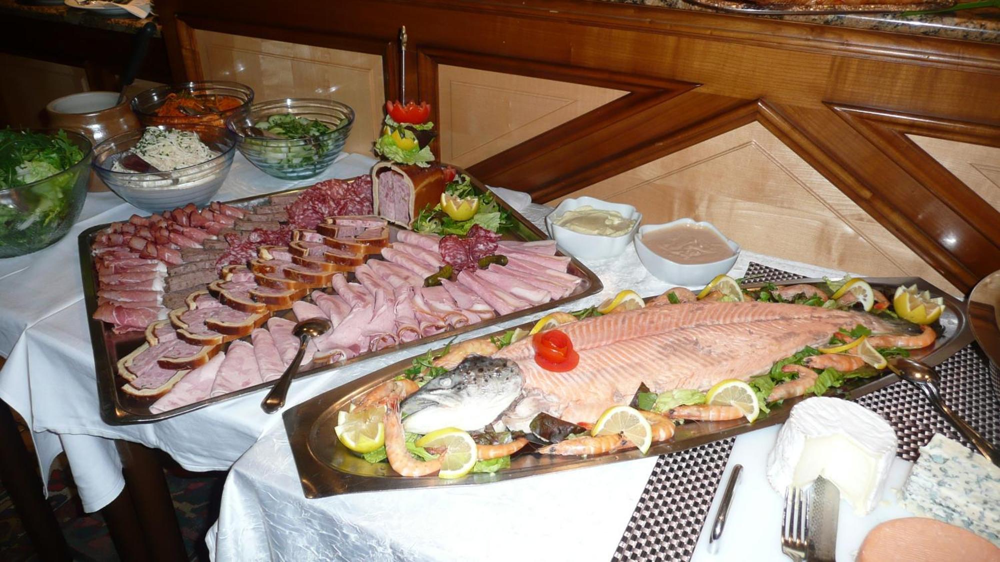 Logis Hotel Restaurant Au Lion Rouge Бартенхейм Экстерьер фото