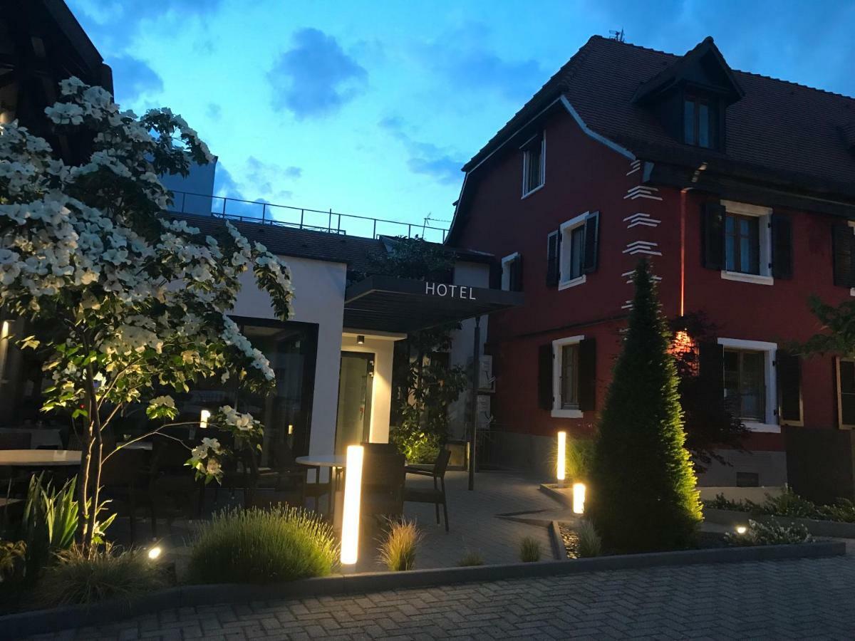 Logis Hotel Restaurant Au Lion Rouge Бартенхейм Экстерьер фото